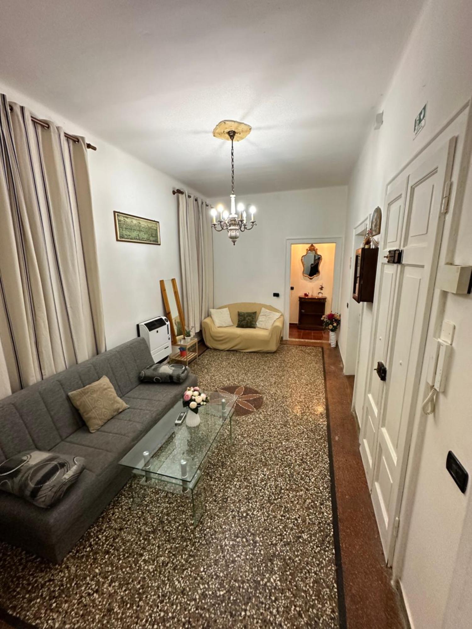 Arham Bembo 13 Apartment